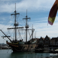 A replica of the De Liefde, the first Dutch ship to arrive in Japan, back in 1600, docked at Huis Ten Bosch (November 2010)