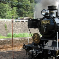 Steam Locomotive Hitoyoshi runs in the summers between Kumamoto Station and Hitoyoshi Station (August 2010)